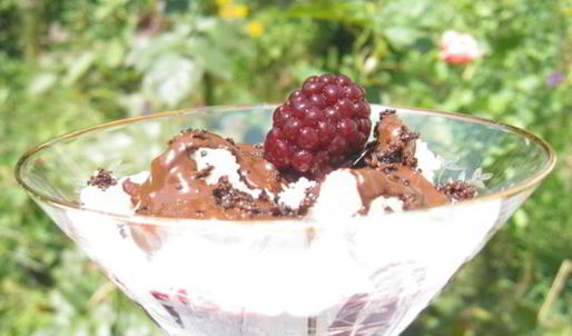 черешневый десерт с творогом