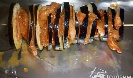 баклажановые конфетки с курицей