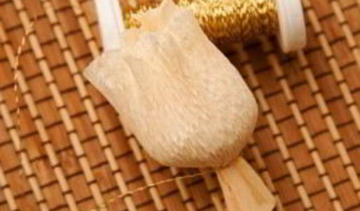 букет из конфет с шампанским