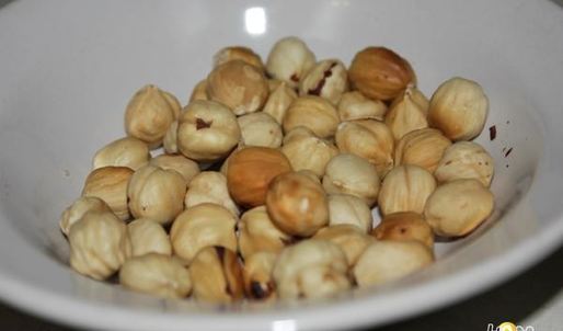 конфеты из вяленой клюквы в шоколаде