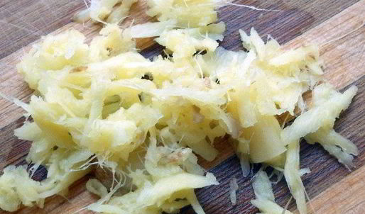 мягкие шоколадно-имбирные конфеты с вишней