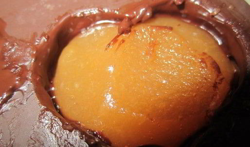 персиковый мармелад и шоколадно-мармеладные конфеты