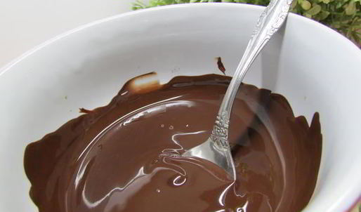 шоколадные конфеты радужные