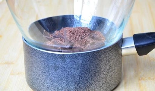 шоколадные конфеты с фундуком