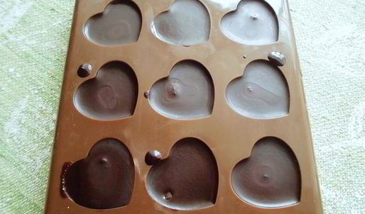 шоколадные конфеты с малиной