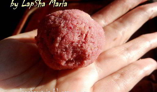 вишневые бисквитные конфеты в шоколаде