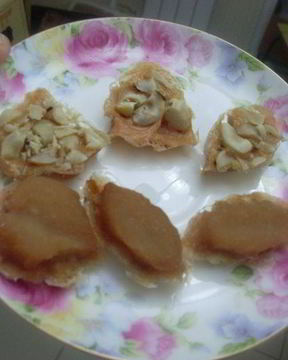 Яблочные конфеты без сахара с фундуком