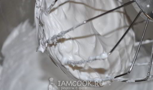 белковый крем для торта