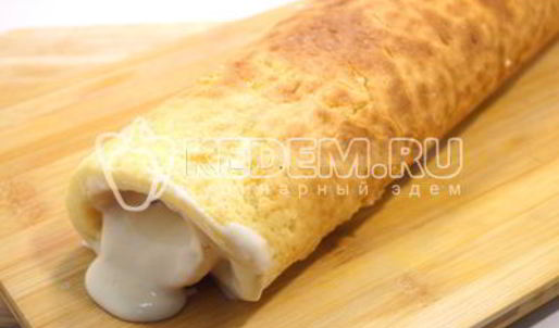 бисквитный рулет с кремом зимнее полено