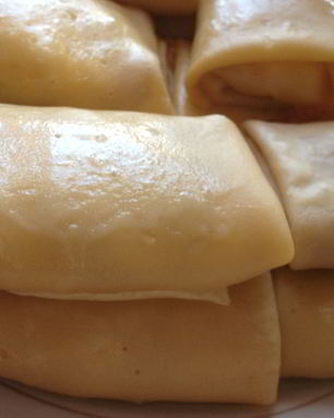 Блинчики с творогом и бальзамическим кремом