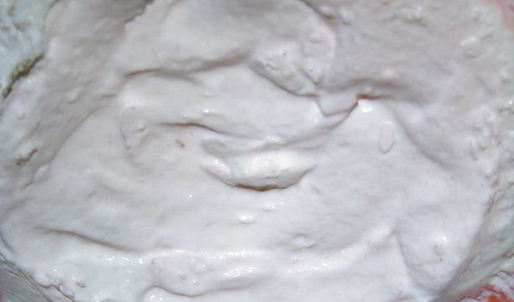 корзинки с йогуртовым кремом и ежевикой