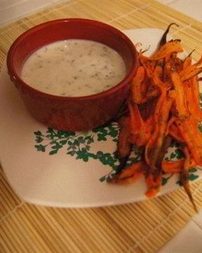 Крем с пармезаном и морковные чипсы