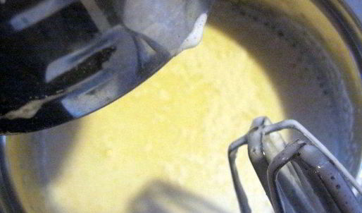 рулет бисквитный с творожным кремом