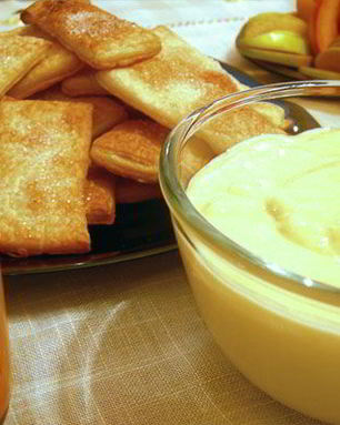 Слоеные коржики с заварным кремом