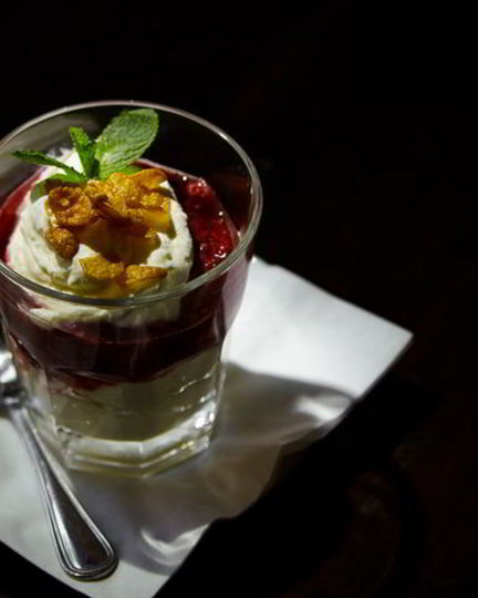 Рецепт творожного крема с земляникой