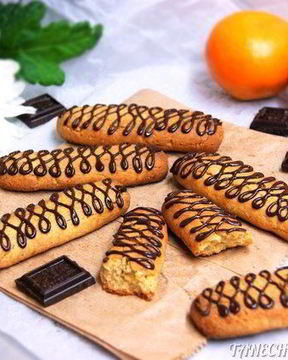 Мандариновые палочки с шоколадными нитями