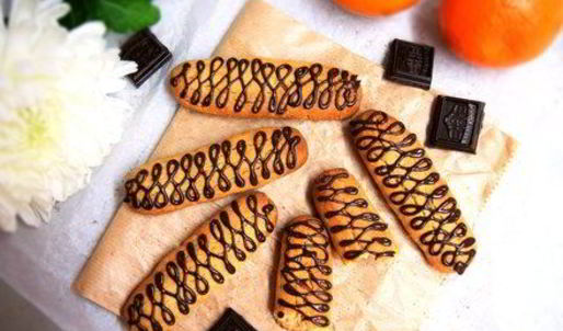 мандариновые палочки с шоколадными нитями