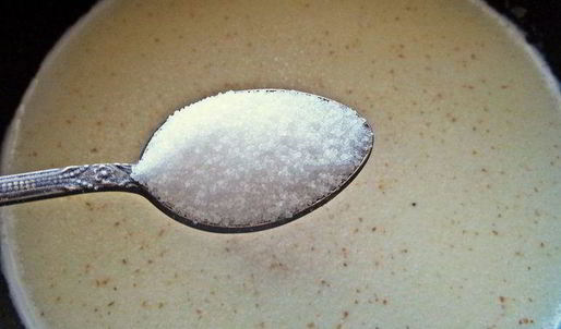 манный пудинг с фруктами