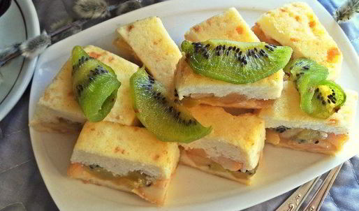 манный пудинг с фруктами