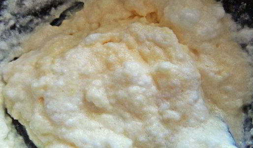 манный пудинг с фруктами