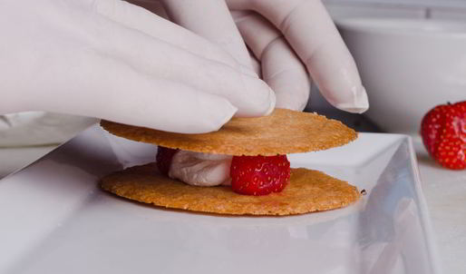 мильфей с клубникой