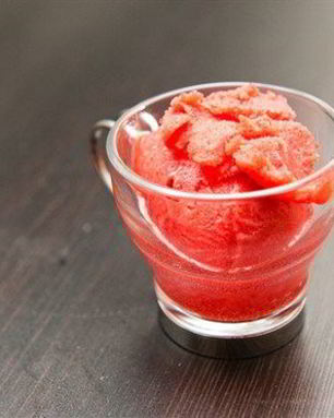 Арбузное йогуртовое мороженое