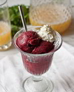 Черничное мороженое на сметане