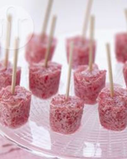 Рецепт домашнего малинового мороженого с желе