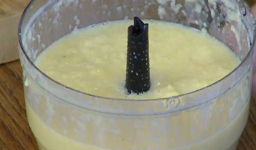 йогуртовое мороженое с ананасом