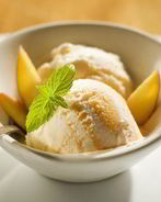 Лимонно-имбирное йогуртовое мороженое