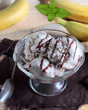 Мороженое из банана и молока