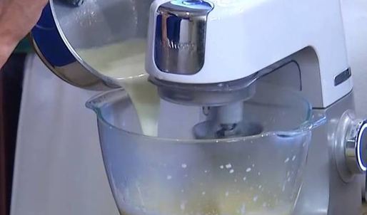 мороженое с белым шоколадом