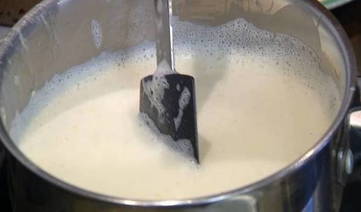 мороженое с белым шоколадом