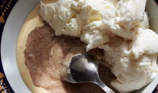 мраморное мороженое три вкуса