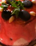 Творожно-ягодное мороженое