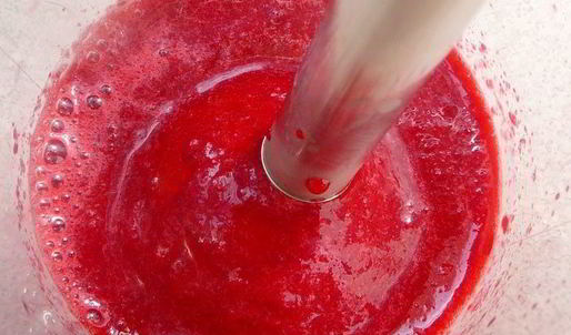 вишневое мороженое с шоколадной стружкой