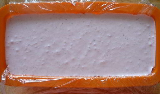 вишневое мороженое с шоколадной стружкой