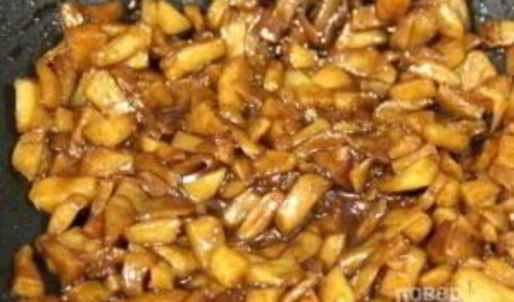 яблочное мороженое с корицей