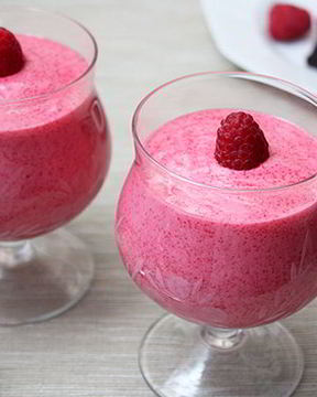 Клюквенный мусс с манкой