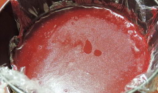 клюквенный торт-мусс с миндальным пралине праздничный