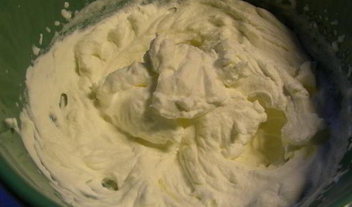 кофейный крем-мусс с белым шоколадом