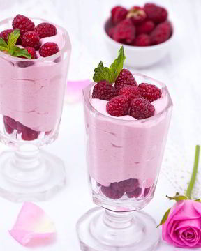 Малиновый мусс с ароматом розы