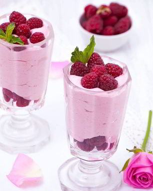 Малиновый мусс с ароматом розы