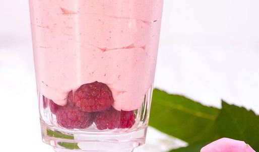 малиновый мусс с ароматом розы