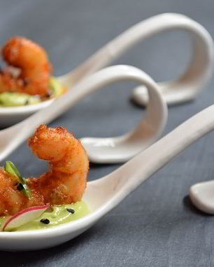 Мусс из авокадо с креветками