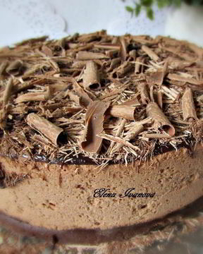 Шоколадно-вишневый торт-мусс