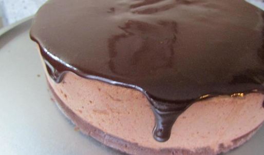 шоколадно-вишневый торт-мусс
