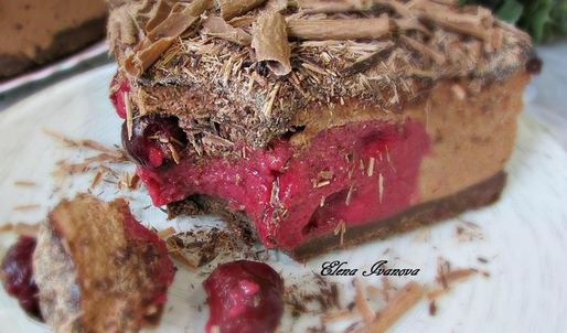 шоколадно-вишневый торт-мусс