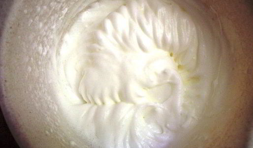 шоколадный мусс с клубникой