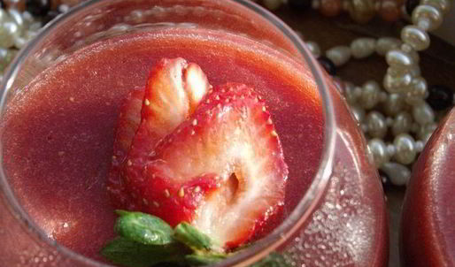 шоколадный мусс с клубникой